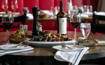 Horseneck Tavern Horseneck Tavern Dinner and Red Wine