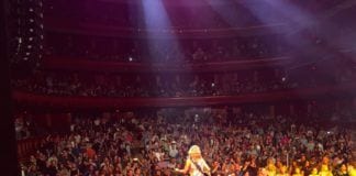 Backstage with ‘Renegade’ Rockers Styx Backstage with Renegade Rockers Styx