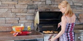 Expert Advice on Designing an Outdoor Kitchen outdoor kitchen